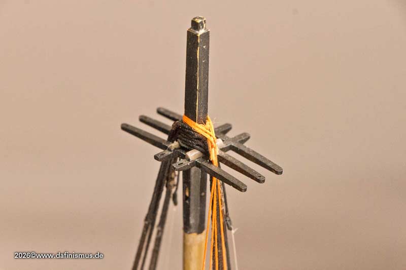Victory_main_topmast_stays_260612_6711.jpg