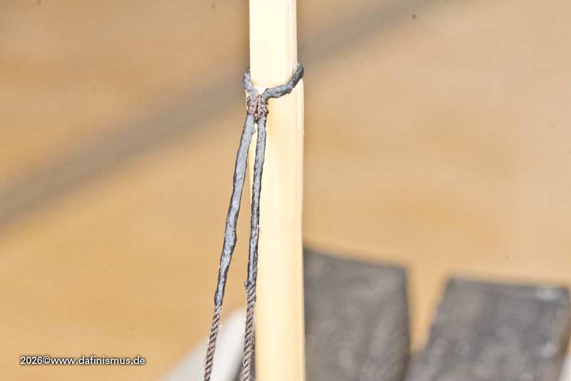 Victory_topmast_stays_260613_6727.jpg